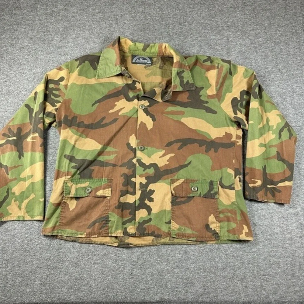 Vintage All Weather Outerwear Woodland Camo Button Shirt Shacket Mens Large L